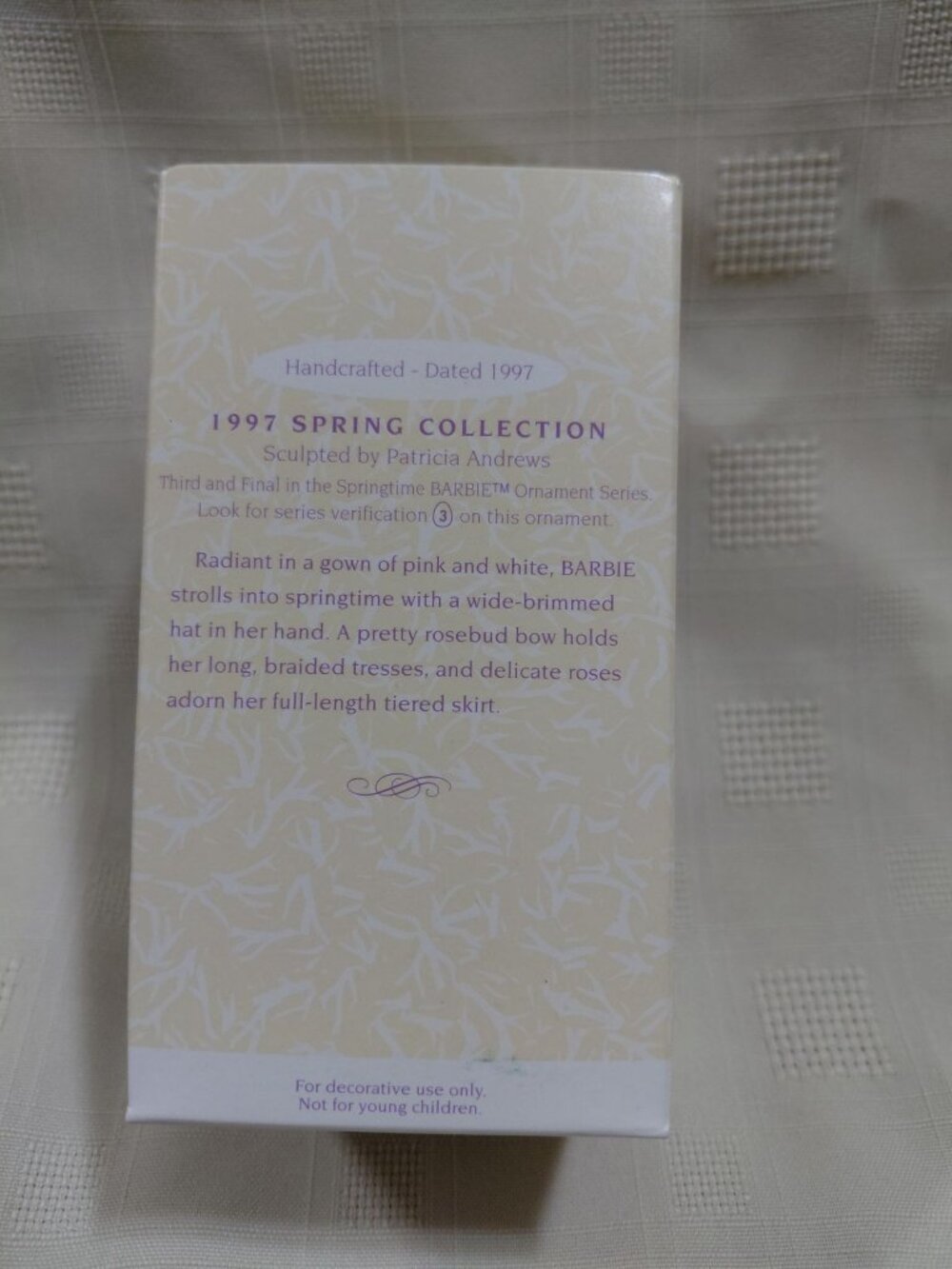 NIB Barbie 1997 Springtime Keepsake Ornament Collectors Series By Hallmark - Picture 5 of 6